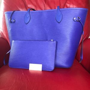 Louie Vuitton Never Full Authentic Bag